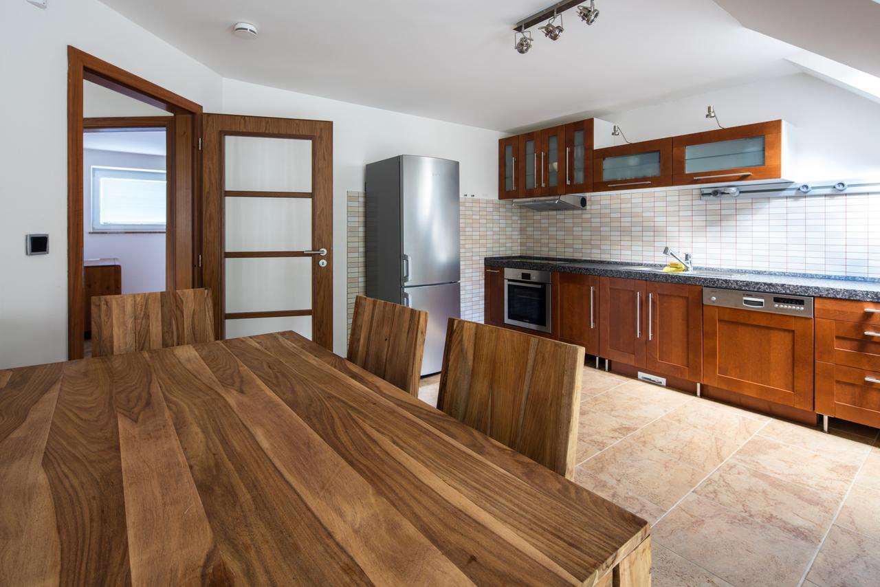 Dvojdum Ostrov U Macochy Apartment Ngoại thất bức ảnh